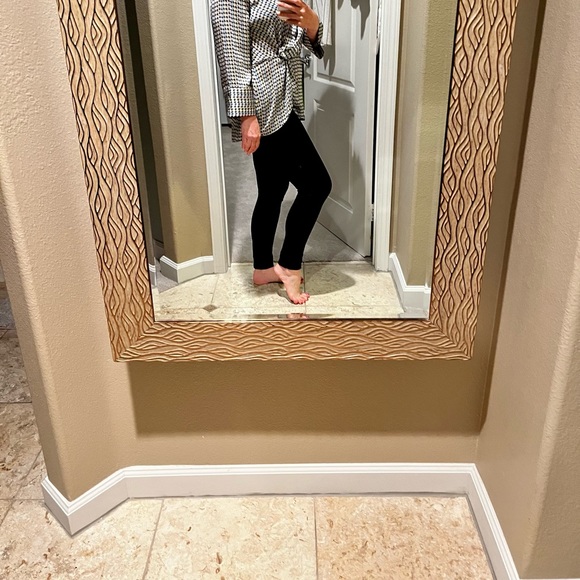 Vince Camino Blouse: Easy,soft, flattering - Picture 4 of 6